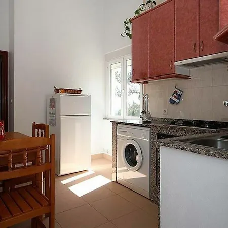 Apartamento In Larino A Coruna 102066 By Mo